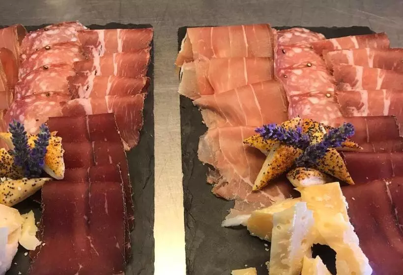 Hotelli Stüa Granda