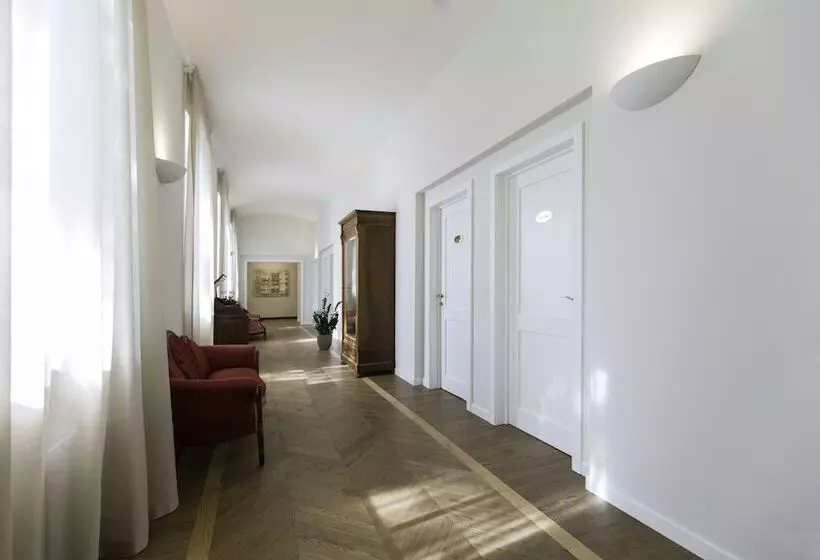 ホテル Villaggio Narrante  Le Case Dei Conti Mirafiore