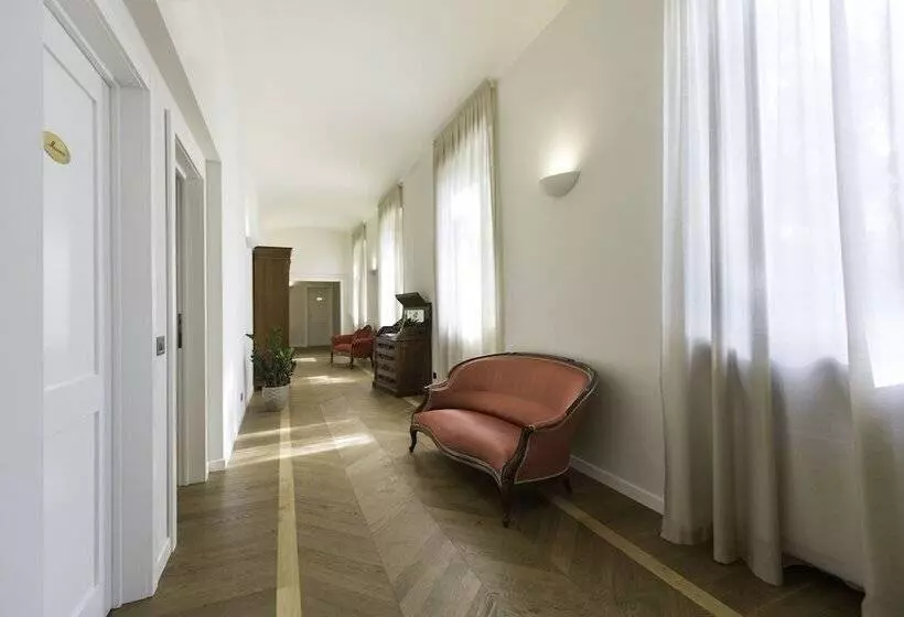 ホテル Villaggio Narrante  Le Case Dei Conti Mirafiore