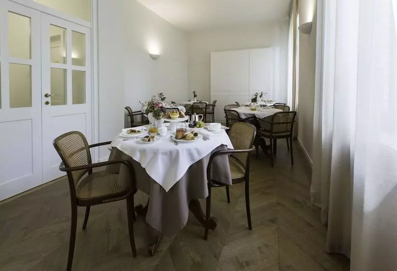 ホテル Villaggio Narrante  Le Case Dei Conti Mirafiore