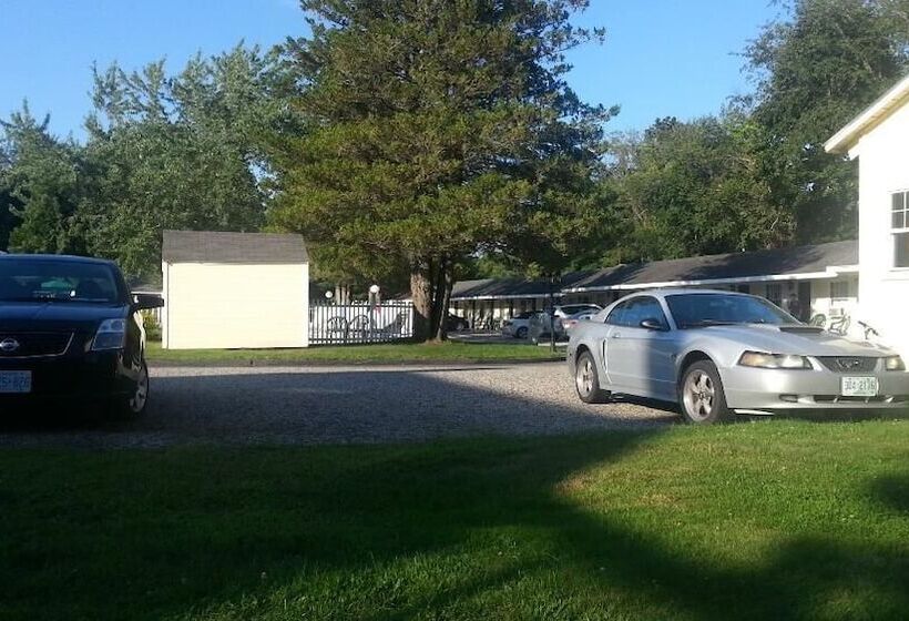 Tallwood Motel Wells