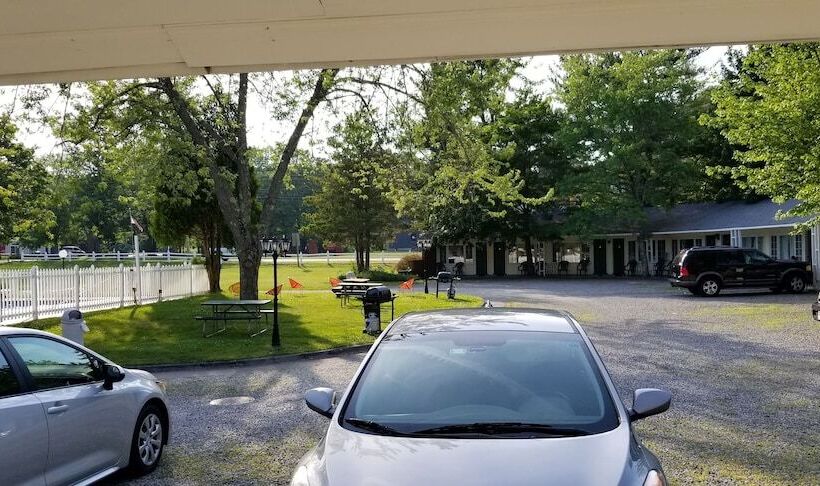 Tallwood Motel Wells