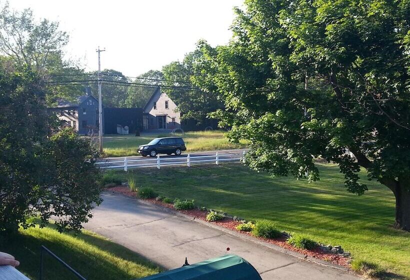 Tallwood Motel Wells