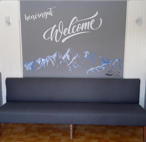 تختخواب و صبحانه Auberge La Prairie