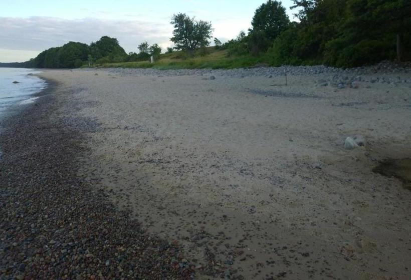 تختخواب و صبحانه Elisetorp