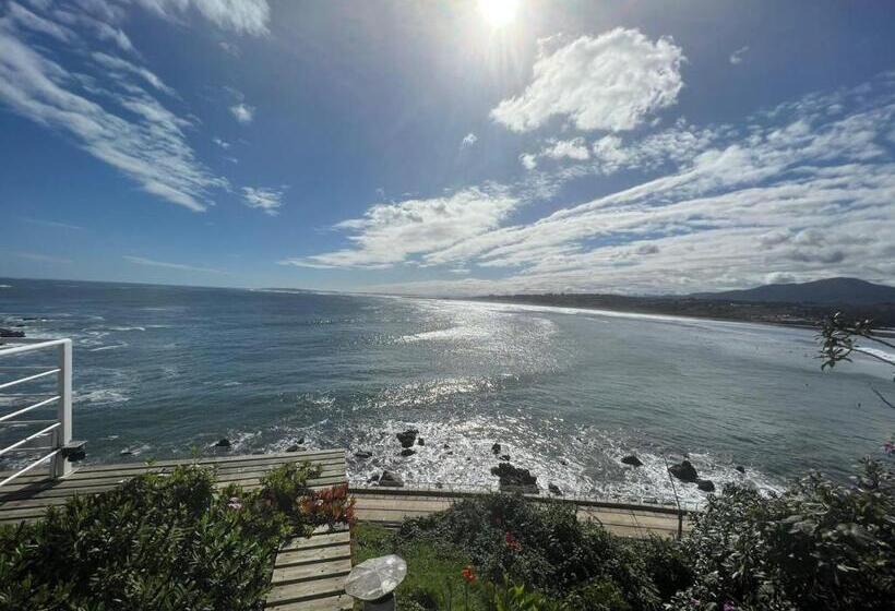 تختخواب و صبحانه Laura Del Mar Hotel Boutique