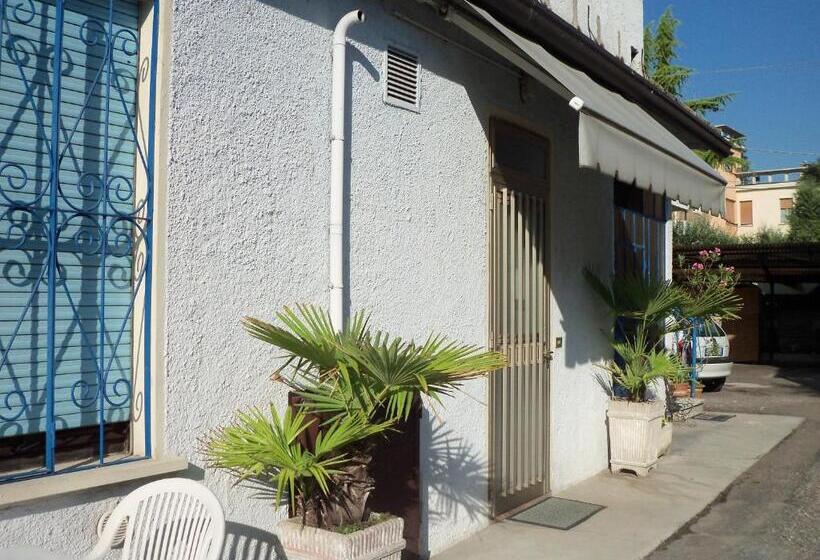 בית מלון כפרי Albergo Marsari