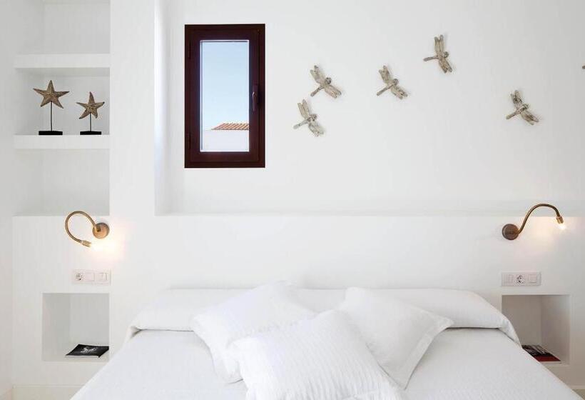 Отель Es Marès