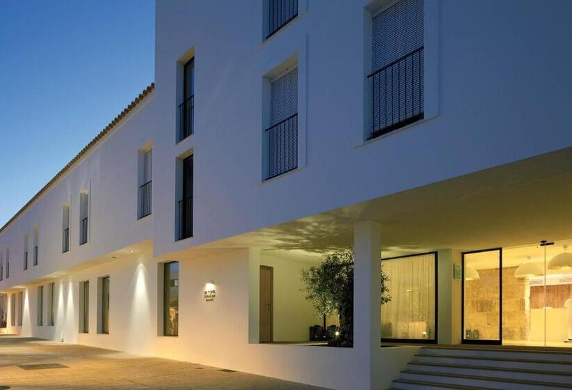 Отель Es Marès