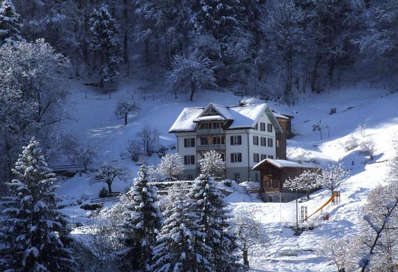 בית מלון כפרי Fontana Passugg