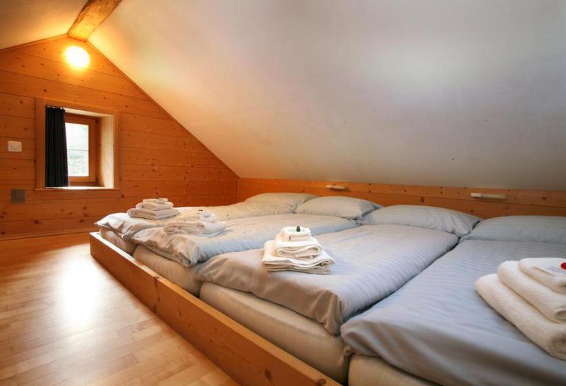 בית מלון כפרי Fontana Passugg