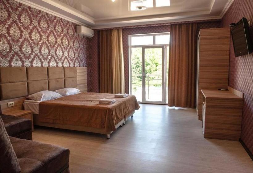 هتل Grand Paradise