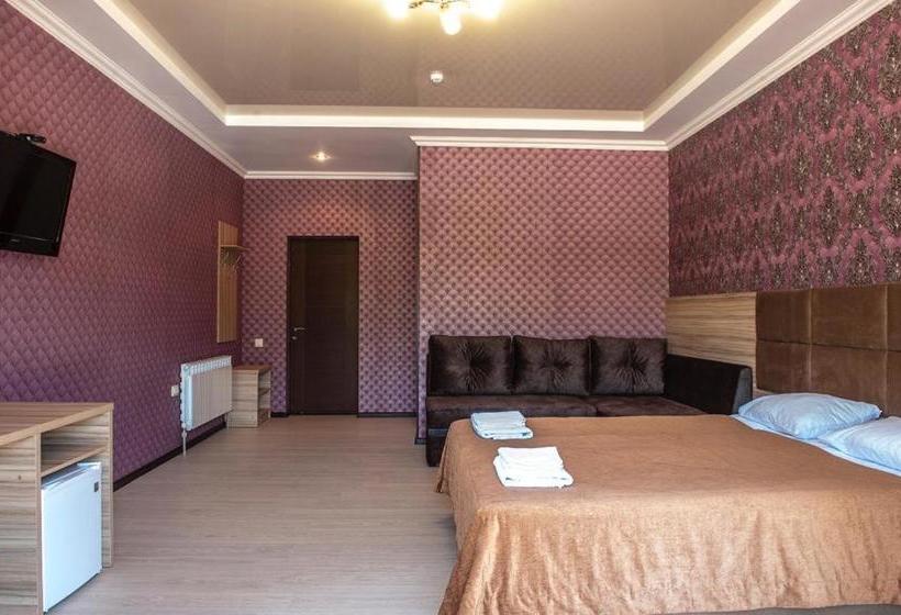 هتل Grand Paradise