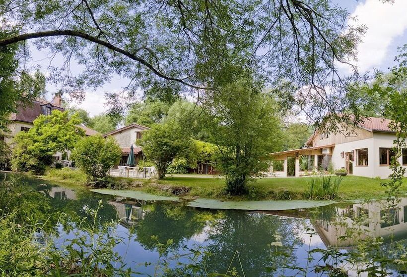 Отель Logis Hôtel Le Chantoiseau