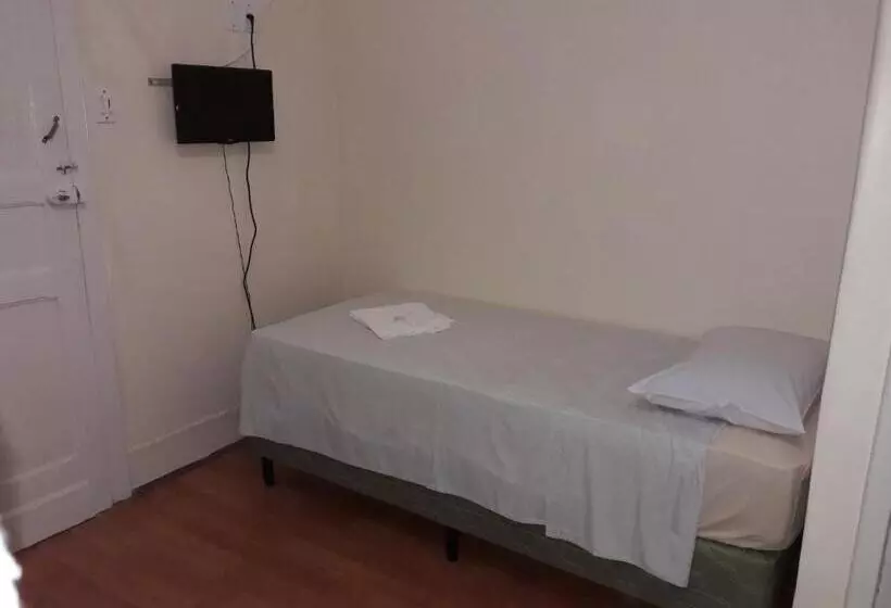 ホテル Palácio   Próx Ao Hospital Santa Casa