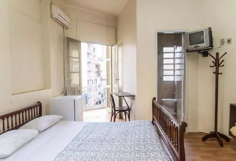 ホテル Palácio   Próx Ao Hospital Santa Casa