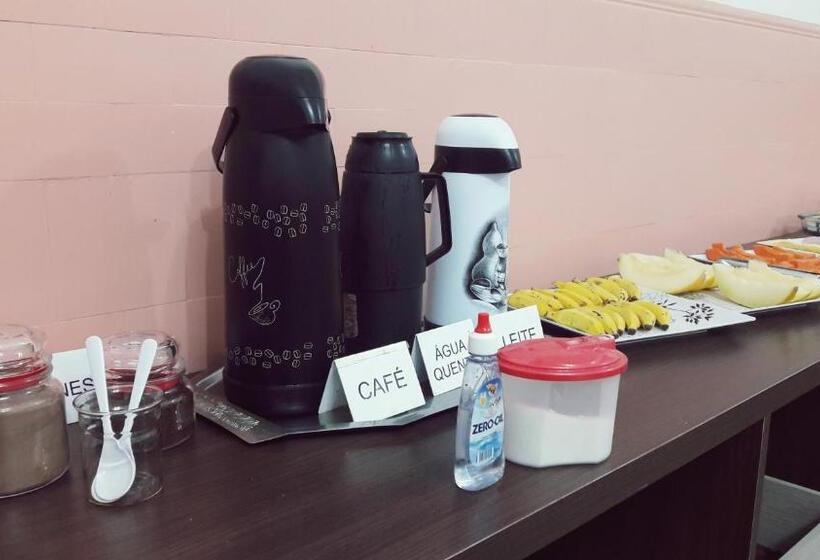 هتل Palácio   Próx Ao Hospital Santa Casa