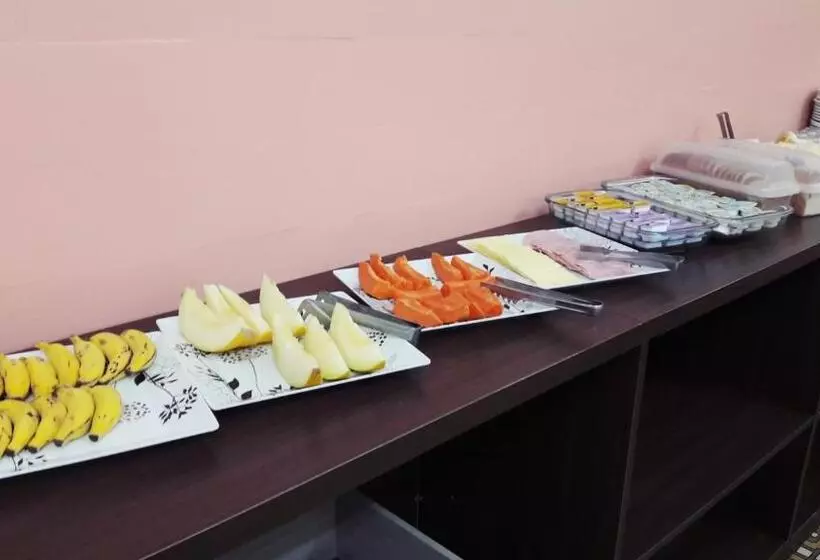 ホテル Palácio   Próx Ao Hospital Santa Casa