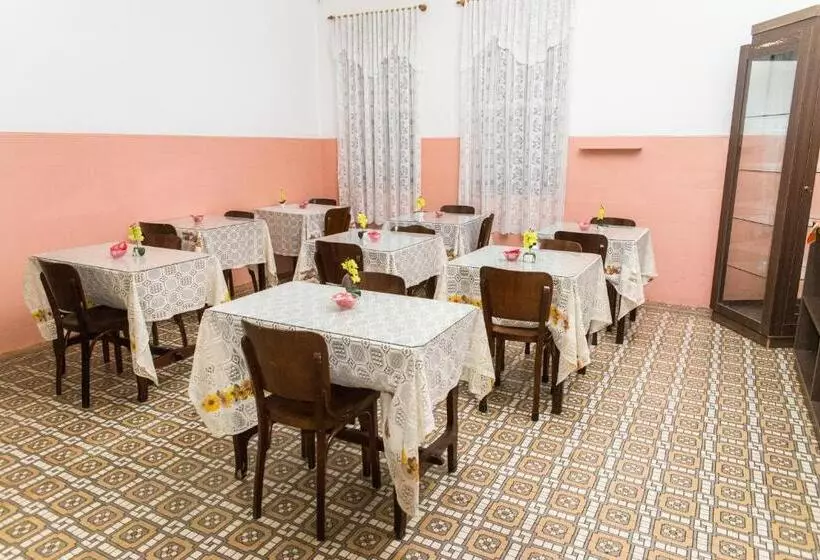 ホテル Palácio   Próx Ao Hospital Santa Casa