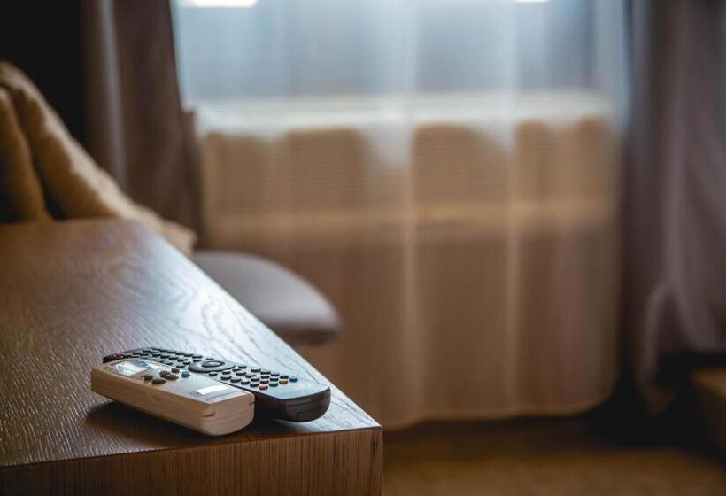 ホテル Prince Cyril