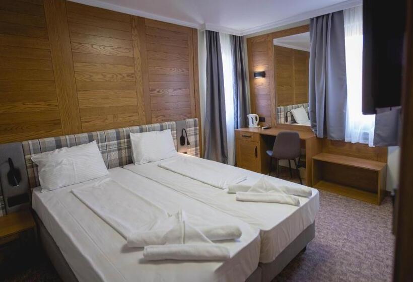 ホテル Prince Cyril