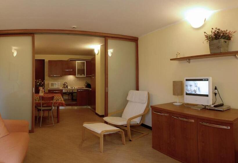 فندق Residence Dei Walser