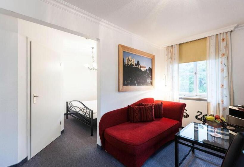 בית מלון כפרי Schlossrestaurant Neuschwanstein