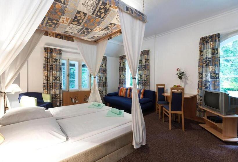 בית מלון כפרי Schlossrestaurant Neuschwanstein