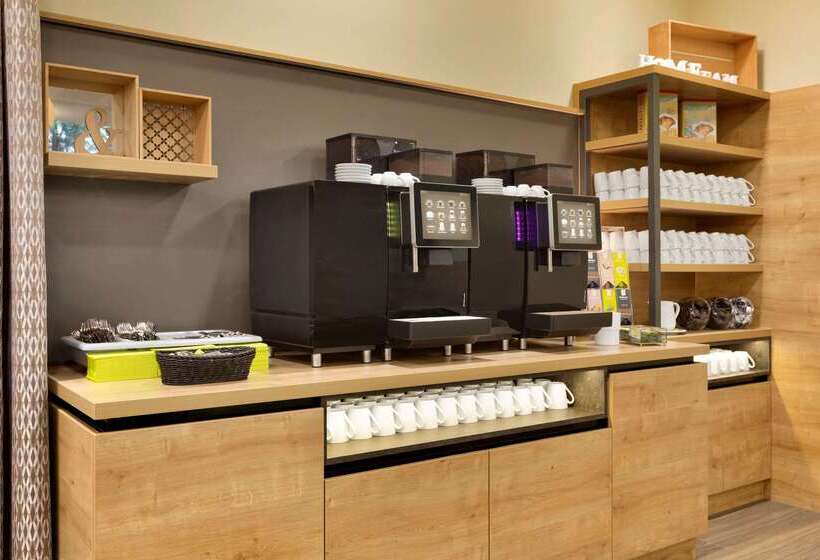 בית מלון כפרי Super 8 Freiburg