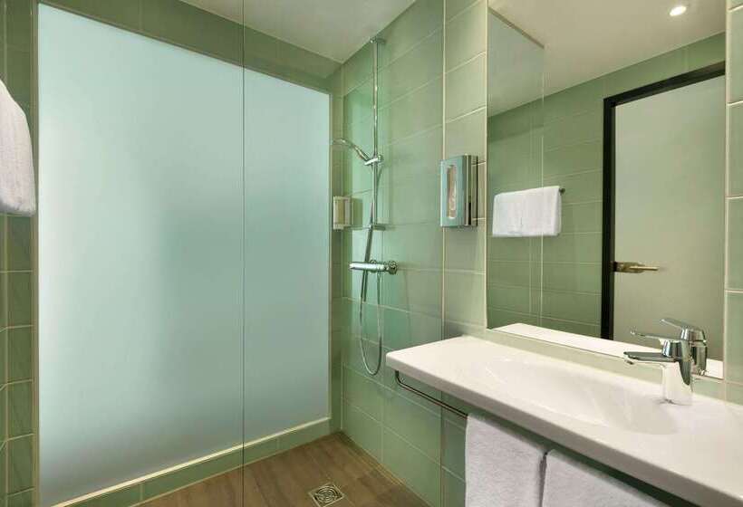 בית מלון כפרי Super 8 Freiburg