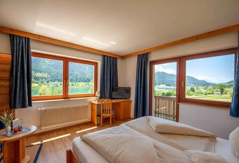 Wiesenhof, Hotel Direkt Am See
