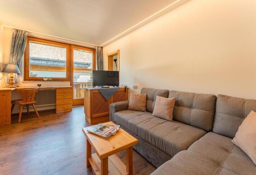 Wiesenhof, Hotel Direkt Am See