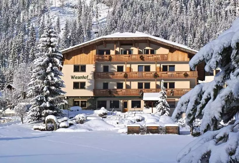 Wiesenhof, Hotel Direkt Am See