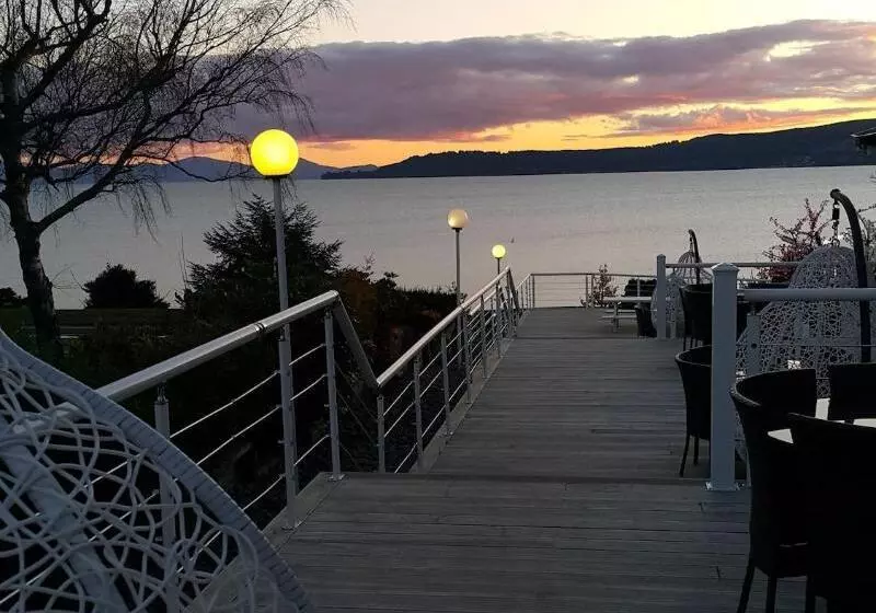 Taupo Thermal Motel & Spa