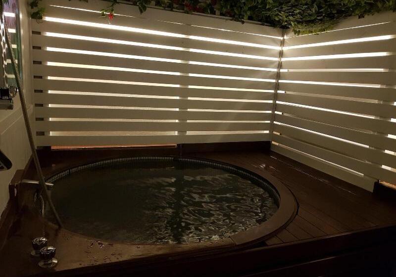 Taupo Thermal Motel & Spa