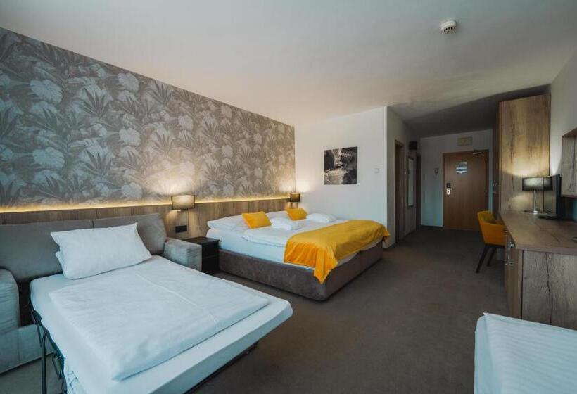 Rodinný Hotel Hubert High Tatras