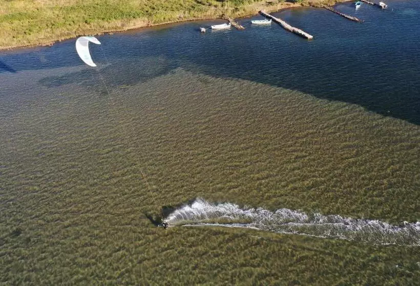 ベッドアンドブレックファースト Bed&breakfast Vanni