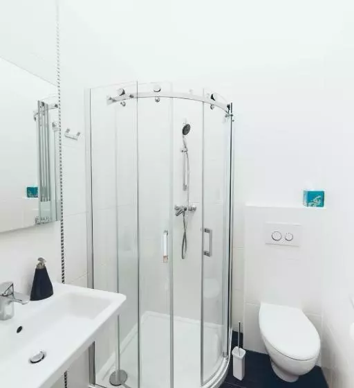 ベッドアンドブレックファースト Bed&breakfast Vanni