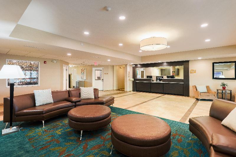 Отель Candlewood Suites Lenexa Overland Park Area By Ihg