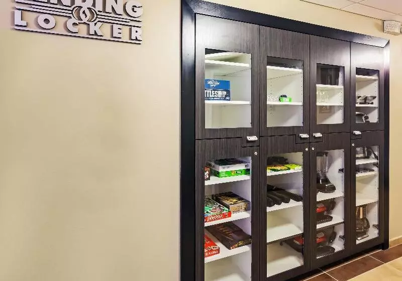 ホテル Candlewood Suites Lenexa   Overland Park Area By Ihg