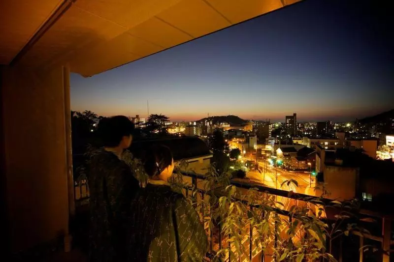 ホテル Dogo Onsen Funaya