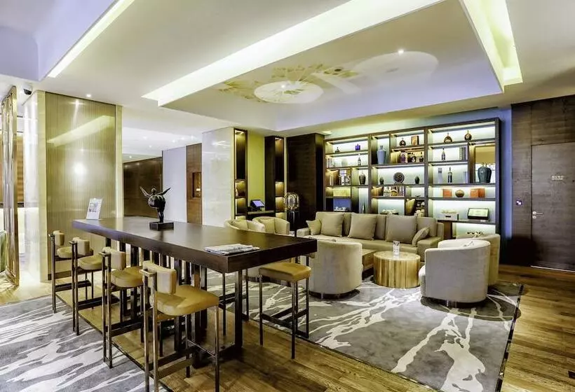 ホテル Holiday Inn Baoji Central, An Ihg