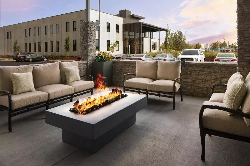 ホテル Holiday Inn Express & Suites   Portland Airport   Cascade Stn, An Ihg