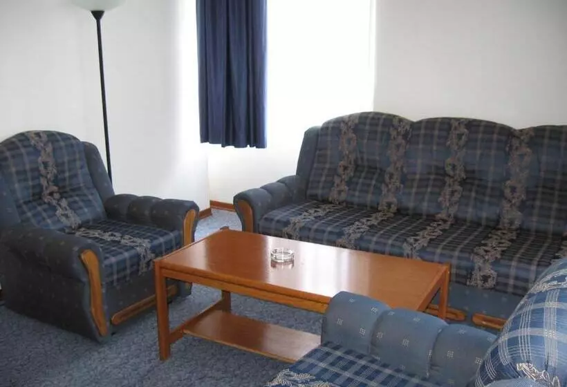 ホテル Veli Jože