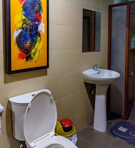 הוסטל Ayo Homtel