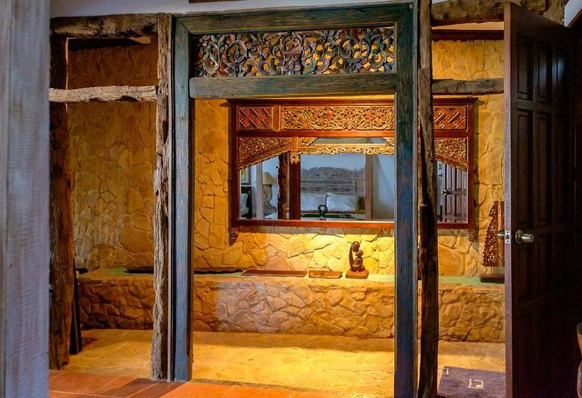 הוסטל Ayo Homtel