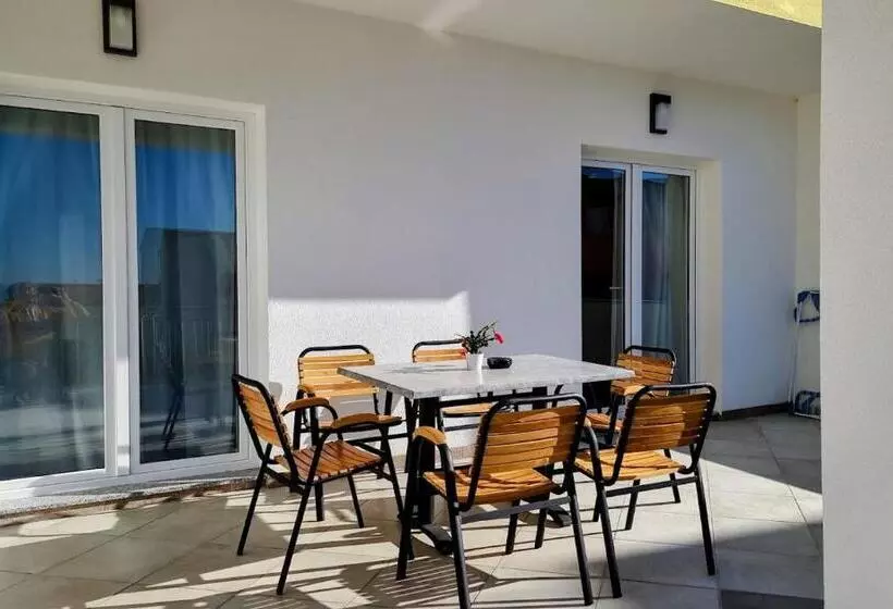 Aamiaismajoitus (B&B) Dorijini Dvori