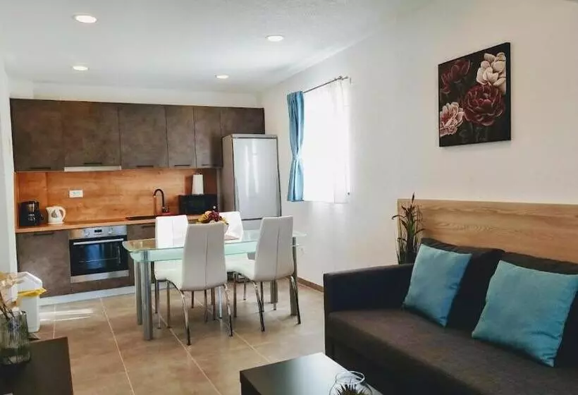 Aamiaismajoitus (B&B) Dorijini Dvori