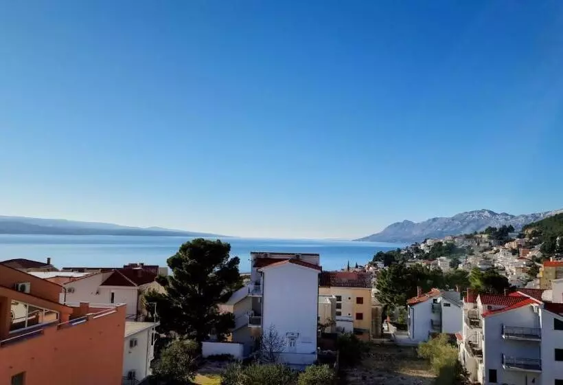 Aamiaismajoitus (B&B) Dorijini Dvori