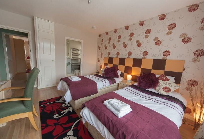 Nocleg ze śniadaniem Wyngate Guest House